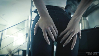 FittingRoom Isabella De Laa Every Inch Of My Skin