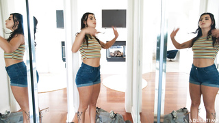 AdultTime Kenzie Taylor Gal Ritchie The Bare Essentials Of Cleaning VSEX