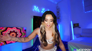 MrLuckyPov Aria Lee Brunette PAWG Twerks Her Perfect Ass PP