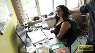 PascalsSubSluts Curvy Gal Mega Wank With Spanks Solo GAPFiLL