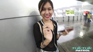 TukTukPatrol Blue A Real Natural Narcos