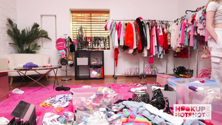 HookupHotshot Episode Ashlyn Angel Anal BTS GAPFiLL