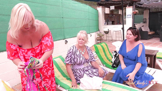 AuntJudys Melody JoJo And Raz WRB