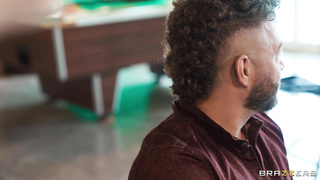 BrazzersExxtra Zlata Shine Watch Out For That Butt Plug WRB