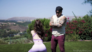 realityjunkies.24.12.27.nicole.vaunt.nasty.wifey