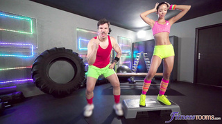 fitnessrooms.24.12.29.lia.lin.and.mini.mitzix