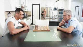 brazzersexxtra.25.01.09.kitana.montana.hot.model.seduces.nerdy.virgins