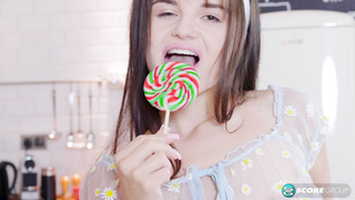 PornMegaLoad Olivia Zlota Solo WRB