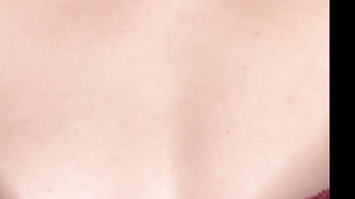 Seska Cosy And Curvy Striptease LEWD