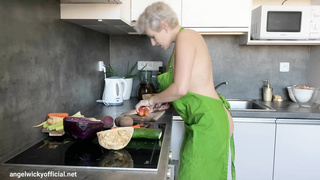 ManyVids Angel Wicky BBC Anal Fucking In Kitchen PP