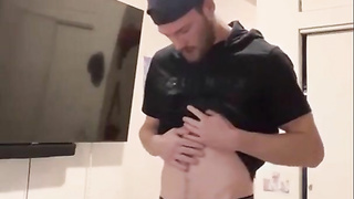 Only Fans – DeadlyBoy – Fucking a cute twink