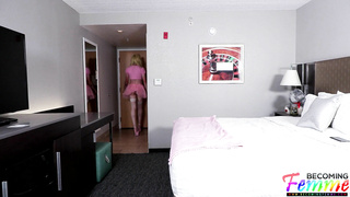 BecomingFemme Jenny Kennedy - Showing Off Her New Lifestyle