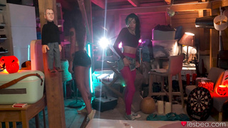 Lesbea Olivia Sparkle And Mini Mitzix WRB