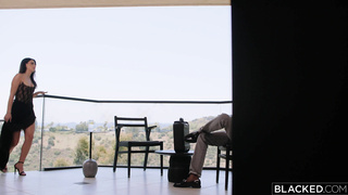 Blacked Gal Ritchie Trophy Wife Demands VIP BBC Service PP