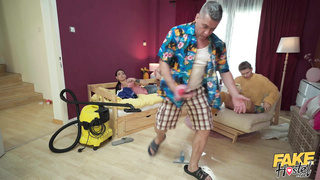 FakeHostel Alexa Throat And Samantha Joiner WRB