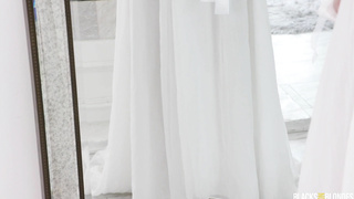 BlacksOnBlondes Hazel Heart WRB