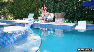 MomIsHorny Izi Blu WRB