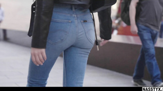 LittleCapriceDreams Angie Lynx And Catherine Knight The Tour Guide WRB