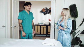 DogHouseDigital Taylor Wild Sensual Rubdown WRB