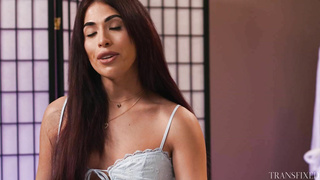 Transfixed Chanel Chance, Avery Lust & Kiki D'Aire