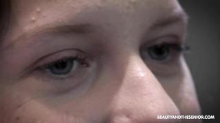 BeautyAndTheSenior Rosa Sweetheart WRB