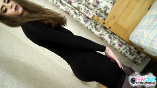 Femout Tori Easton Makes Her Debut!