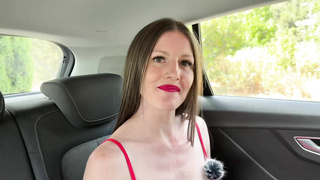 JacquieEtMichelTV Mia Foxx Pushes It To Double PP