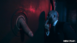 [MenAtPlay.com] Cruising Glory Hole (Bruno Max, Thomas Thunder) [2020 г., Muscle, Bareback, Oral, Anal, Blowjob, Rimming, Hairy, Glory Hole, Masturbation, Cumshots, 1080p]