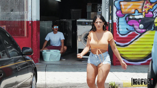 StrandedTeens Kosame Dash Big Booty Backseat Fuck