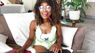 DayWithAPornstar Jenna Foxx Gaming Gets Jenna Horny