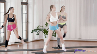 FitnessRooms Alexis Crystal Sabrisse And Charlie Red WRB