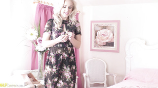 NHLPCentral Aston Wilde Lovely day for sexy play