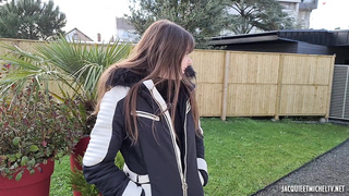 JacquieEtMichelTV Sophie Wanted A Little More With Luna FRENCH