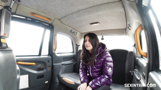 SexInTaxi E Francesca Palma CZECH