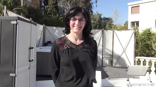 JacquieEtMichelTV Estelle Lifeguard In Marseille FRENCH