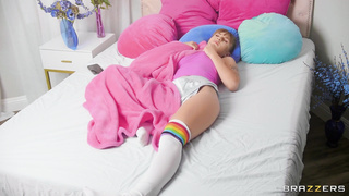 BrazzersExxtra Angel Youngs Atypical Delivery