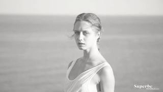 SuperbeModels Amelie Lou Endless Summer