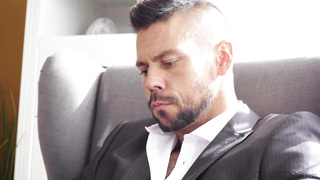 DaneJones Mia Trejsi