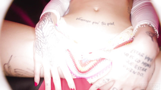 FittingRoom Laidylaixxoff Red Devil