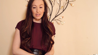 WankItNow Sophia Smith Desperate To Sell