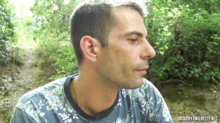 JacquieEtMichelTV Naomies Restless Vacation FRENCH