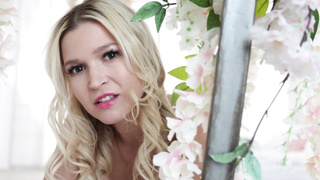 FemJoy Jessica Blank In Bloom