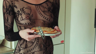 EternalDesire Mila I Pizza