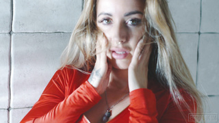 FittingRoom TheKaGGGirl Fatal Vibrance