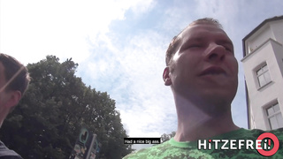 Hitzefrei Holly Banks GERMAN