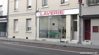 JacquieEtMichelTV Kim Colorful FRENCH