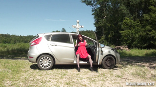 JacquieEtMichelTV Flora Lingers In The Countryside FRENCH