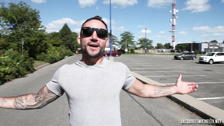 JacquieEtMichelTV Maddie Tries Adventure At JM FRENCH