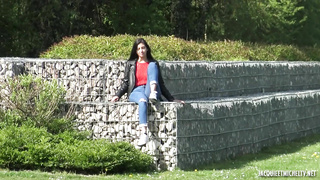 JacquieEtMichelTV Anna Has Fun Whenever She Wants FRENCH