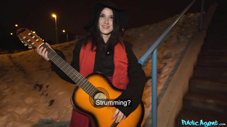 PublicAgent Melany Mendes